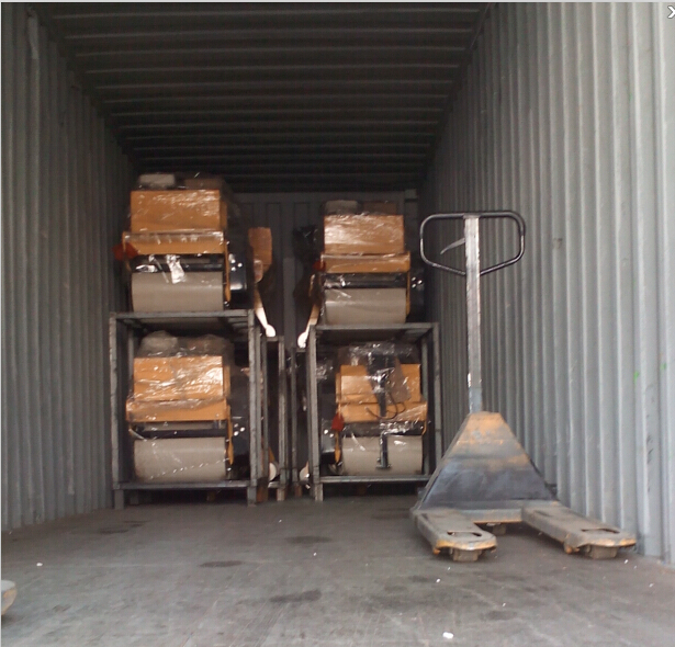 福瑞得20臺(tái)壓路機(jī)順利出口巴西 福瑞得20臺(tái)壓路機(jī)順利出口巴西