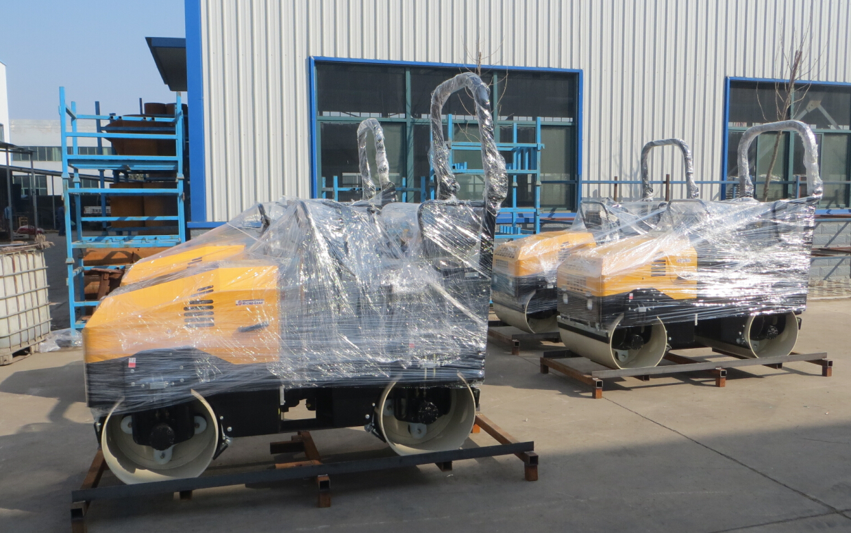 福瑞得20臺(tái)壓路機(jī)順利出口巴西 福瑞得20臺(tái)壓路機(jī)順利出口巴西