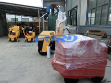 福瑞得機械座駕壓路機、手扶壓路機及時包裝發(fā)貨