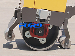 小型壓路機(jī)廠家如何在行業(yè)市場中樹立自身品牌？