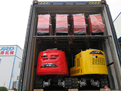 福瑞得機(jī)械打包8臺路面切割機(jī)和2臺挖掘機(jī)出口埃塞俄比亞 福瑞得機(jī)械打包8臺路面切割機(jī)和2臺挖掘機(jī)出口埃塞俄比亞